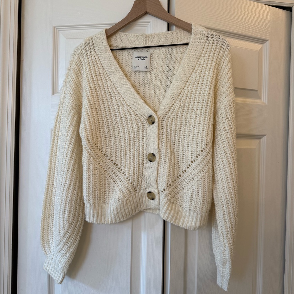 Abercrombie and fitch cream cardigan